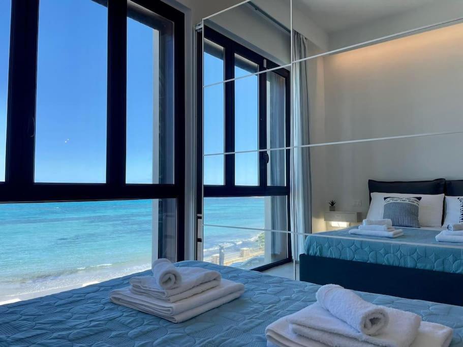 Апартаменты Ad Appena 50 Metri Dal Mare! Трапани Экстерьер фото